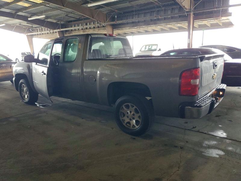 Photo 2 from auction – 2007 CHEVROLET SILVERADO with VIN 2GCEC19CX71669925