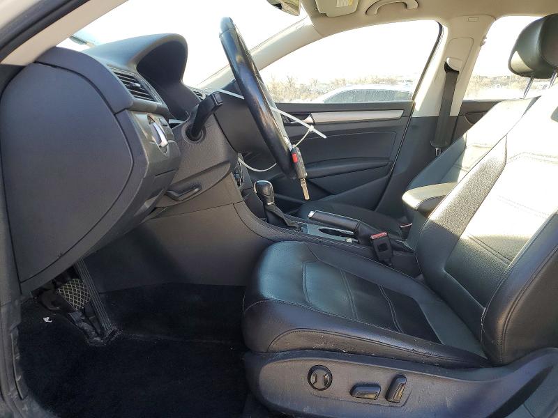 Photo 7 from auction – 2014 VOLKSWAGEN PASSAT SE with VIN 1VWBT7A33EC109265