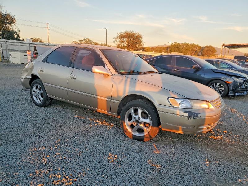 Photo 4 from auction – 1997 TOYOTA CAMRY LE with VIN JT2BG22K2V0068914