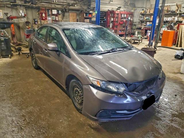 Photo 4 from auction – 2013 HONDA CIVIC with VIN 2HGFB2F43DH033832