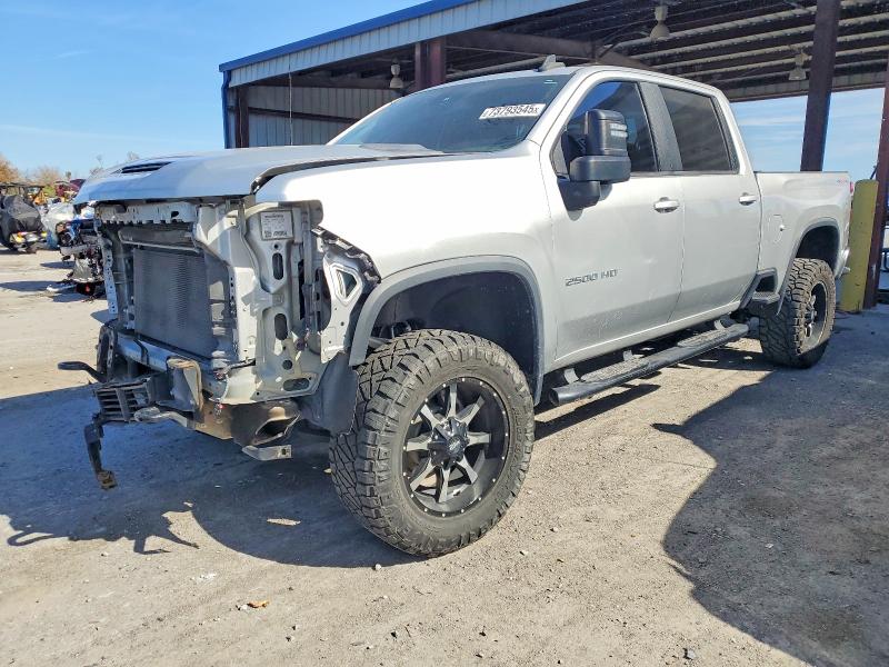 CHEVROLET SILVERADO 2020 with VIN 1GC1YNE7XLF248094 - Photo from auction