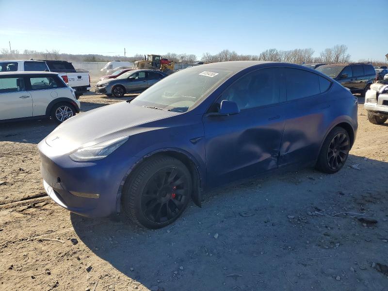 TESLA MODEL Y 2021 with VIN 5YJYGDEE8MF111610 - Photo from auction