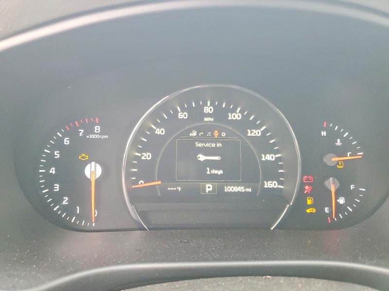 Photo 9 from auction – 2016 KIA SORENTO SX with VIN 5XYPKDA56GG004133