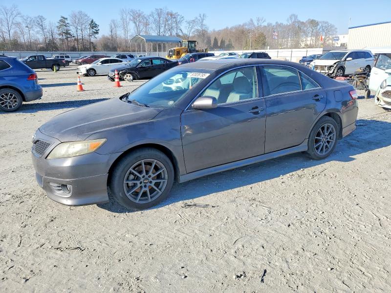 TOYOTA CAMRY BASE 2011 مع رقم تعريف المركبة 4T1BF3EK4BU209834 - صورة من المزاد