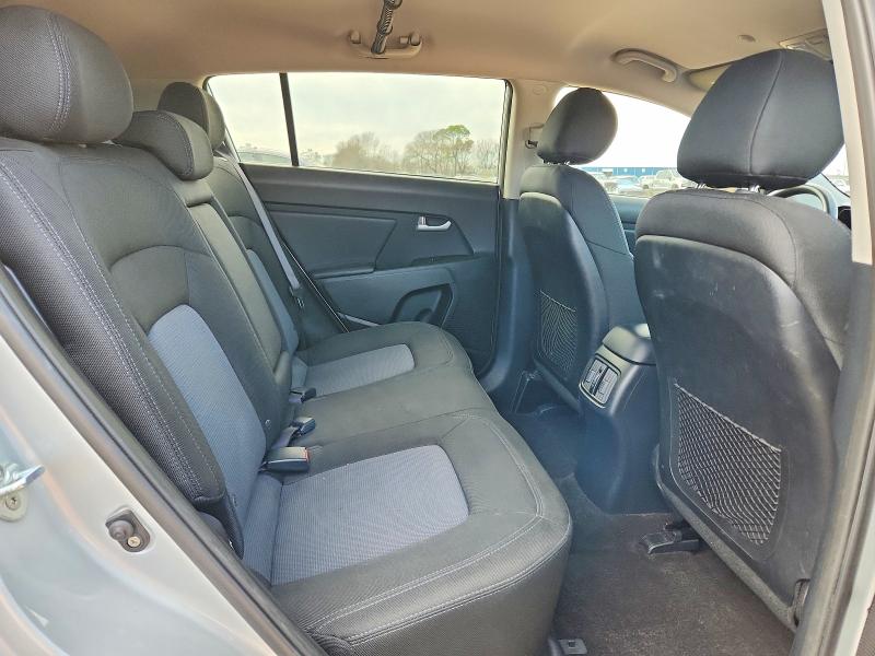 Photo 11 from auction – 2015 KIA SPORTAGE L with VIN KNDPB3AC8F7699445