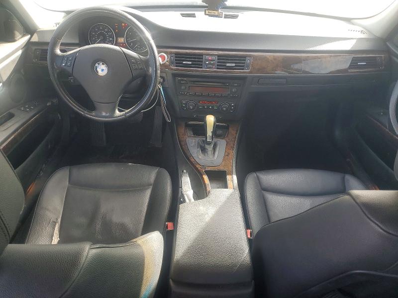Photo 8 from auction – 2006 BMW 325 I AUTO with VIN WBAVB175X6NK40074
