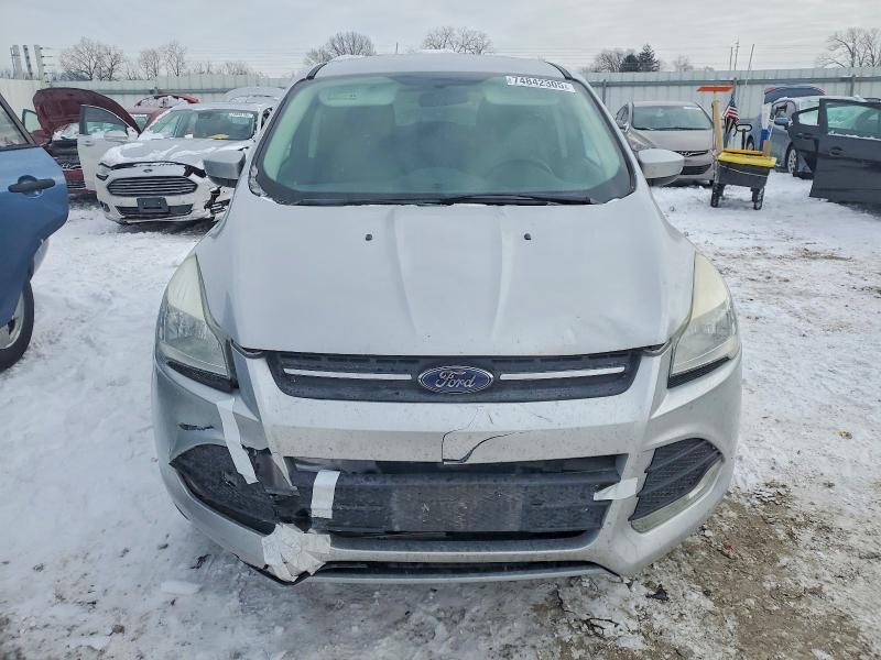 Photo 5 from auction – 2014 FORD ESCAPE SE with VIN 1FMCU0G97EUB43254