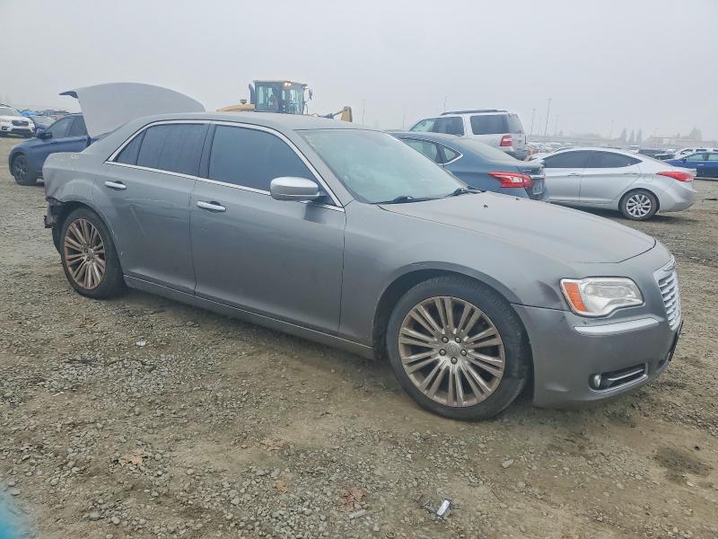 Photo 4 from auction – 2012 CHRYSLER 300C with VIN 2C3CCAPT1CH246182