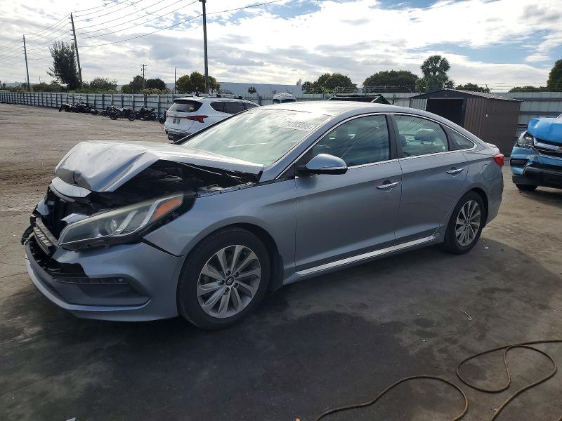 HYUNDAI SONATA 2015 with VIN 5NPE34AF0FH098577 - Photo from auction