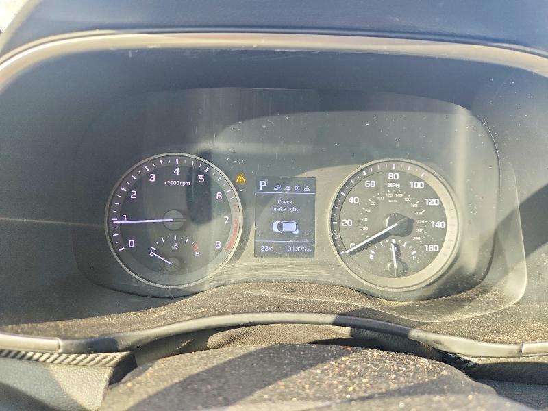 Photo 9 from auction – 2019 HYUNDAI TUCSON with VIN KM8J33AL2KU899439