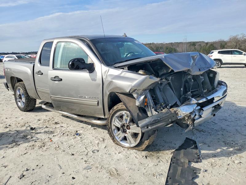 Photo 4 from auction – 2013 CHEVROLET SILVERADO with VIN 3GCPKSE78DG319061