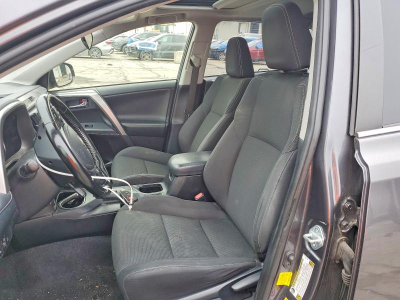 Photo 7 from auction – 2018 TOYOTA RAV4 ADVEN with VIN JTMWFREV6JJ197821