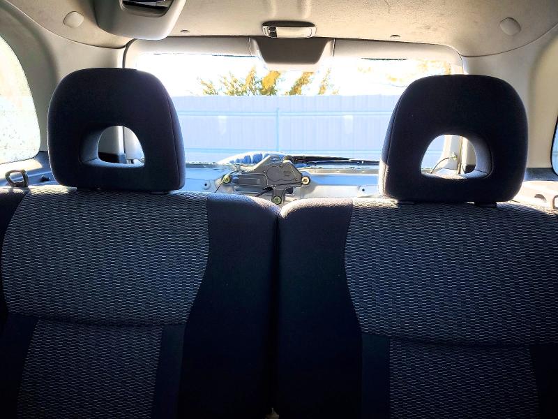 Photo 10 from auction – 2004 TOYOTA RAV4 with VIN JTEHD20V846009767