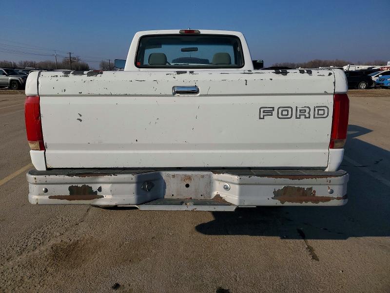 Photo 6 from auction – 1994 FORD F250 with VIN 2FTHF25Y4RCA12704