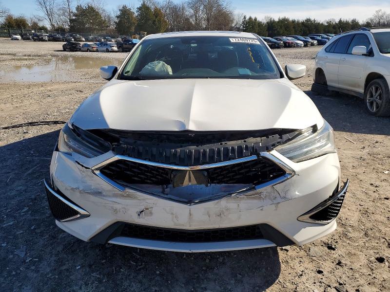 Photo 5 from auction – 2019 ACURA ILX with VIN 19UDE2F72KA001393