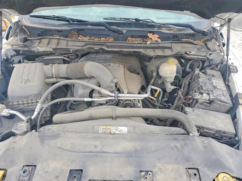 Photo 11 from auction – 2018 RAM 1500 with VIN 1C6RR7YT5JS178925