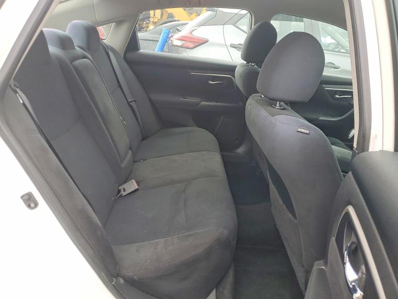 Photo 10 from auction – 2015 NISSAN ALTIMA 2.5 with VIN 1N4AL3APXFN330674
