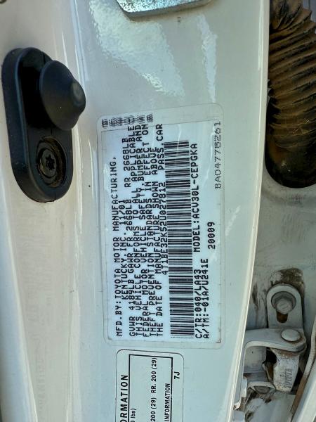 Photo 10 from auction – 2002 TOYOTA CAMRY LE with VIN 4T1BE32K52U027812