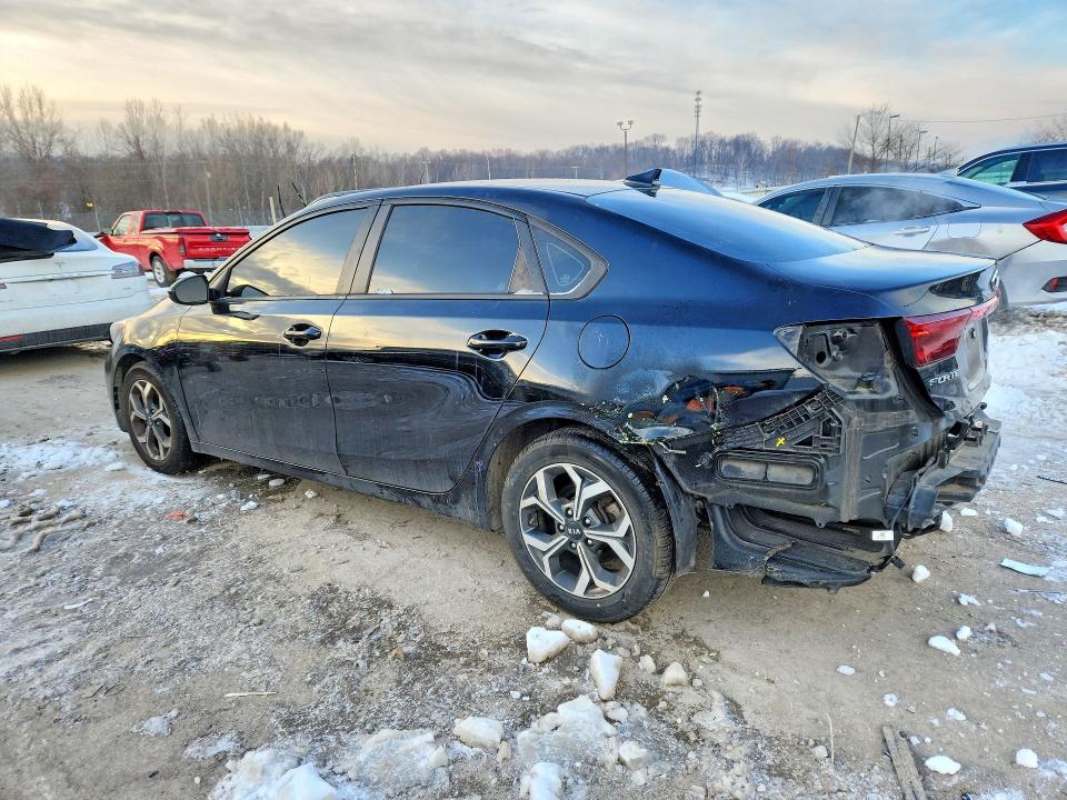 Photo 2 from auction – 2021 KIA FORTE with VIN 3KPF24AD0ME264622