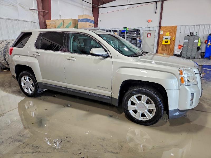Photo 4 from auction – 2013 GMC TERRAIN SL with VIN 2GKALMEK3D6242523