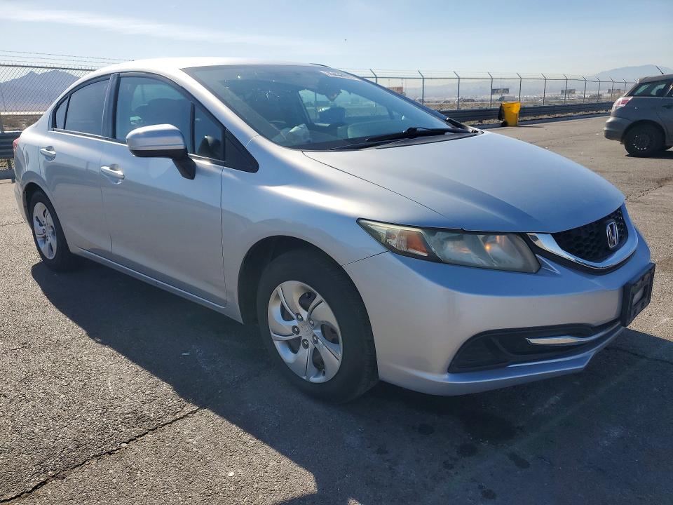 Photo 4 from auction – 2015 HONDA CIVIC with VIN 2HGFB2F55FH551100