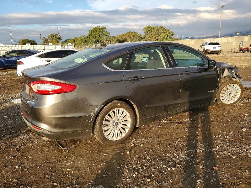 Фото 3 с аукциона – 2016 FORD FUSION SE с VIN 3FA6P0LU3GR330705