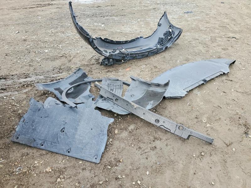 Zdjęcie 13 z aukcji – 2021 TESLA MODEL Y z VIN 5YJYGDEEXMF067707
