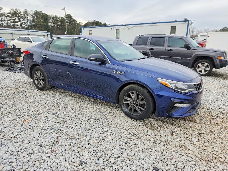 Photo 4 from auction – 2019 KIA OPTIMA with VIN 5XXGT4L37KG346454