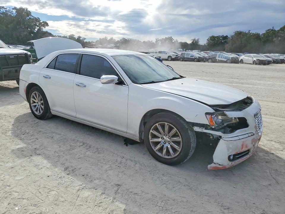Photo 4 from auction – 2011 CHRYSLER 300 LIMITE with VIN 2C3CA5CGXBH533654