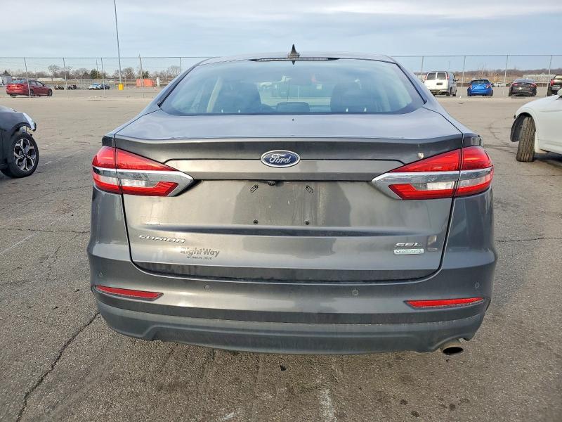 Photo 6 from auction – 2019 FORD FUSION SEL with VIN 3FA6P0CD5KR149923