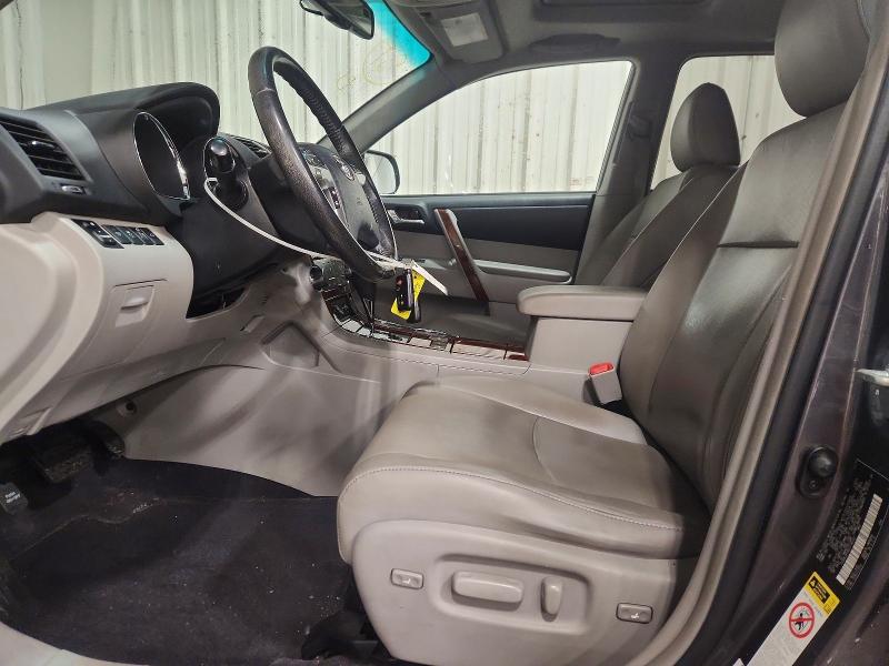 Photo 7 from auction – 2012 TOYOTA HIGHLANDER with VIN 5TDDK3EHXCS116142