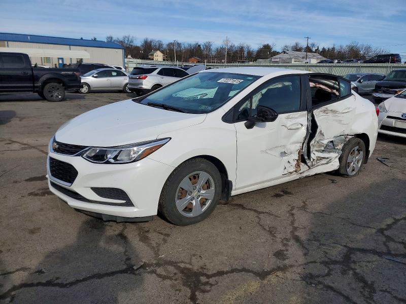 CHEVROLET CRUZE LS 2018 with VIN 1G1BC5SM5J7220569 - Photo from auction