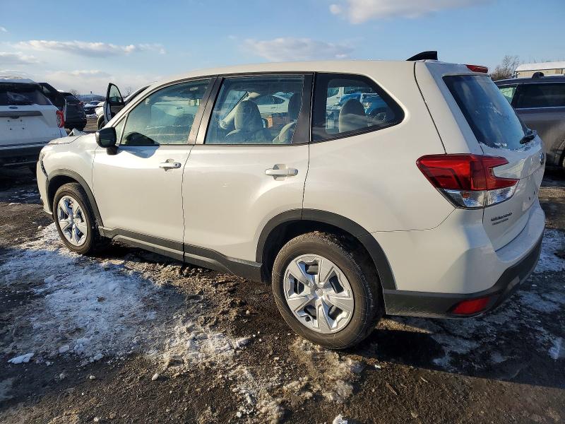 Photo 2 from auction – 2024 SUBARU FORESTER with VIN JF2SKAAC2RH514739