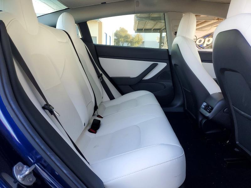 Photo 10 from auction – 2019 TESLA MODEL 3 with VIN 5YJ3E1EA2KF402872