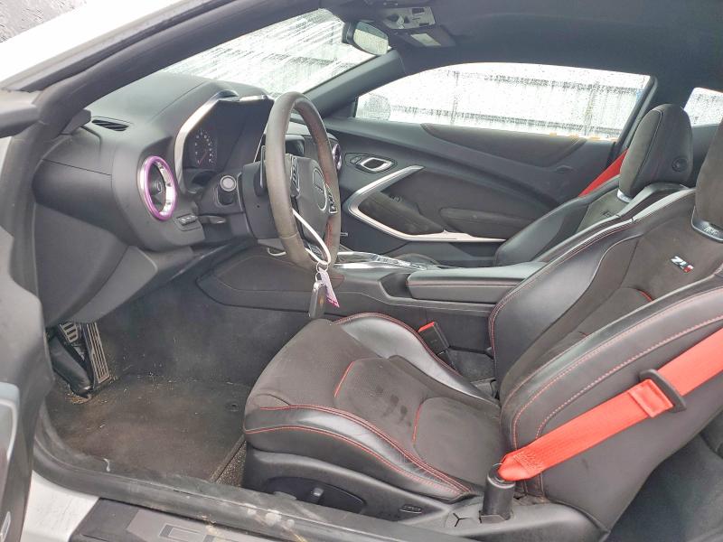 Photo 7 from auction – 2018 CHEVROLET CAMARO with VIN 1G1FJ1R65J0129026