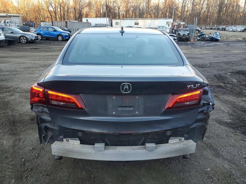 Photo 6 from auction – 2016 ACURA TLX with VIN 19UUB2F39GA003395