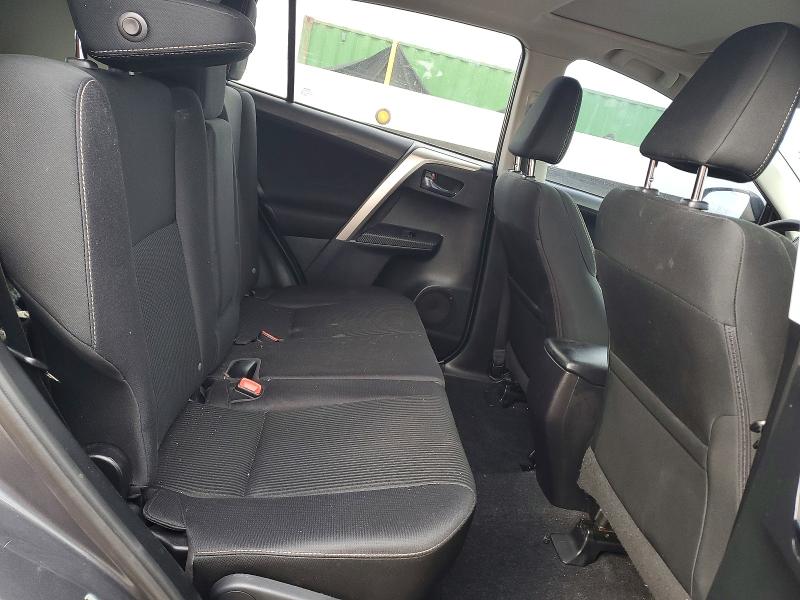 Photo 11 from auction – 2015 TOYOTA RAV4 with VIN 2T3WFREVXFW151403