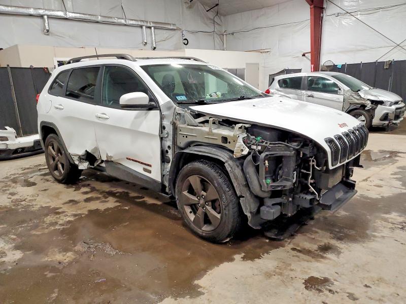 Photo 4 from auction – 2017 JEEP CHEROKEE with VIN 1C4PJMCS4HW509047