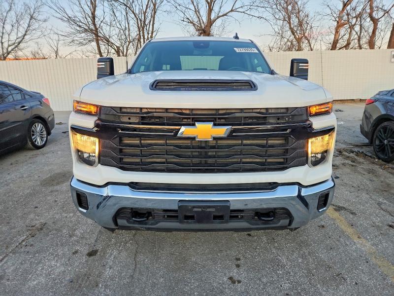 Photo 5 from auction – 2024 CHEVROLET SILVERADO with VIN 1GC5YLE70RF361518