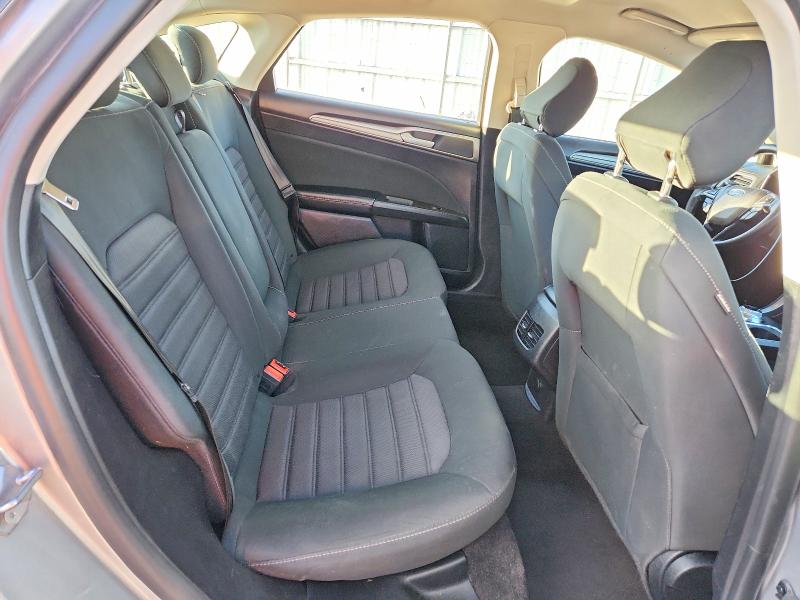 Photo 10 from auction – 2020 FORD FUSION with VIN 3FA6P0HD2LR165328