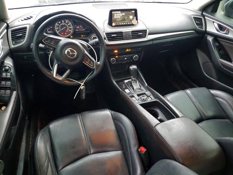 Photo 8 from auction – 2018 MAZDA 3 TOURING with VIN 3MZBN1V39JM183414