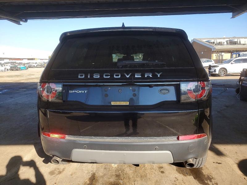Photo 6 from auction – 2017 LAND ROVER DISCOVERY with VIN SALCP2BG8HH672294