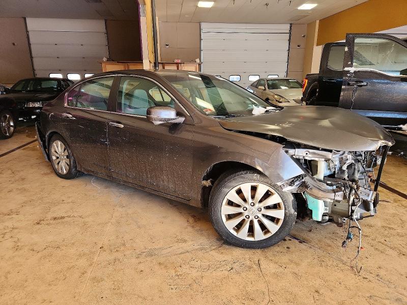 Photo 4 from auction – 2013 HONDA ACCORD EX with VIN 1HGCR2F77DA160722