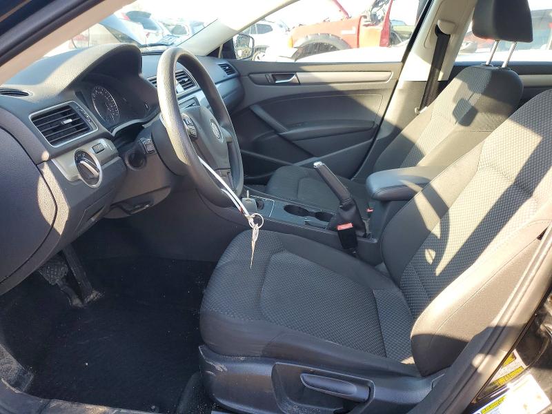Photo 7 from auction – 2013 VOLKSWAGEN PASSAT S with VIN 1VWAP7A36DC006470