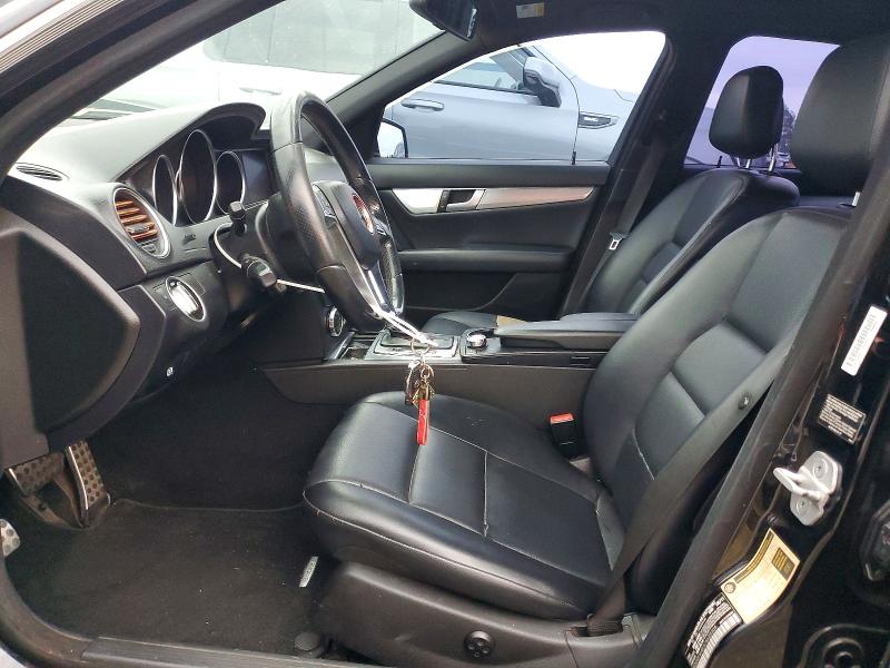Photo 7 from auction – 2012 MERCEDES-BENZ C 250 with VIN WDDGF4HB3CA623305