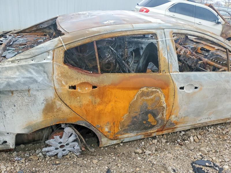 Photo 10 from auction – 2020 NISSAN VERSA with VIN 3N1CN8EV6LL858956