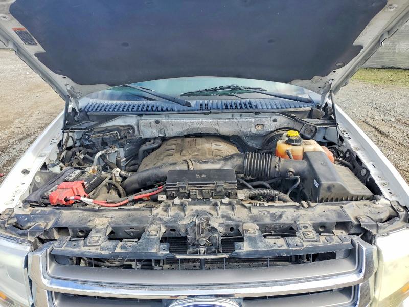 Photo 12 from auction – 2016 FORD EXPEDITION with VIN 1FMJK1KT2GEF07910