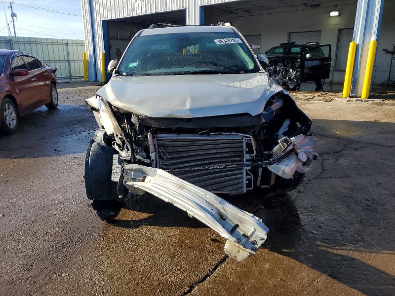 Photo 5 from auction – 2011 CHEVROLET EQUINOX LT with VIN 2CNALPEC9B6469892