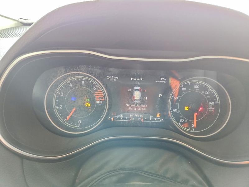 Photo 9 from auction – 2019 JEEP CHEROKEE L with VIN 1C4PJLDB1KD300635