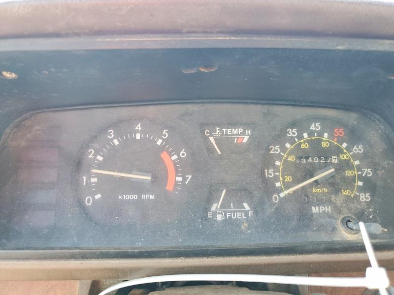 Photo 9 from auction – 1983 TOYOTA PICKUP with VIN JT4RN48S3D0081071